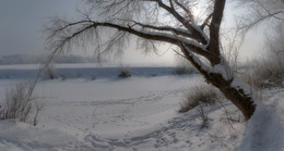 Про неяркое солнце при -20°, февраль и прогулки по речке... / зима!..
