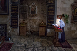 Молебен в Александровском подворье / Церковь Святого Александра Невского, Иерусалим, 2017г.
