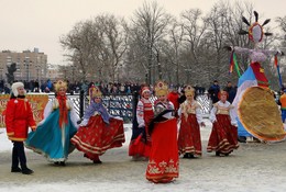 Закончились масленичные гуляния / Вот и закончилась масленичная неделя, прошло прощенное воскресенья, начался 49-ти дневный пост у православных христиан.