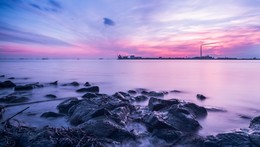 &nbsp; / Sonnenuntergang in der Elbe.