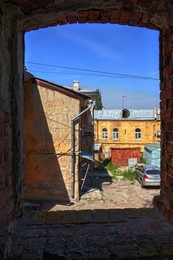 Самара. Вид на дворик из дома, где бывал Ильич. / Самара вне времени.