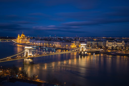 Ночной Будапешт. Парламент / Цепной мост. Парламент. Будапешт. 2017