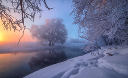 Зимняя утренняя 2 / Рассвет на реке Истра, Московская область.