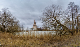 Возле монастырских стен / ***