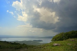 Находит дождь / Весна на Ставрополье