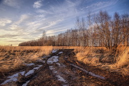 Быстрое таяние в апреле / Там, где живу