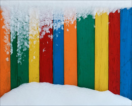 &nbsp; / детская площадка,забор, снег