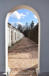 Банный корпус Монплезира. / Комплекс дворца Монплезир в Петергофе.