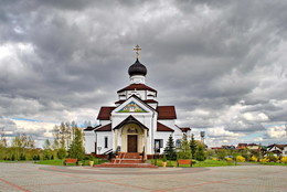 Богородице-Рождественский храм / Храм