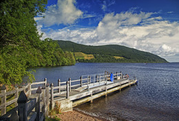 озеро Лох-Не́сс / озеро Лох-Не́сс Шотландия
