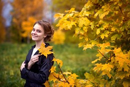 Привет из октября / модель Саша Обойщикова
причёска Галина Князева