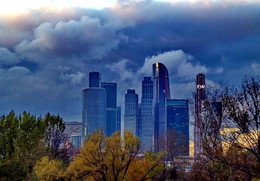 Грозовой не перевал / Тучи над Сити