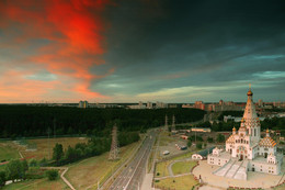 Перед ненастьем / Закат перед ненастным днем. Минск, микрорайон &quot;Восток&quot;. Съемка с высотного дома.