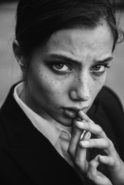 &nbsp; / фото: Марина Щеглова 
модель: Алина Бородина