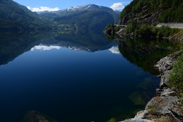 Сёр фиорд. / На снимке Сёр фиорд Норвегия. Снимок сделан в июне 2018 года в Норвегии.
