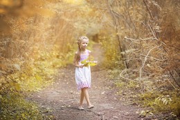 «День когда горят костры рябин..!» / модель Ангелина Табакова
причёска Галина Князева