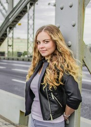 Девушка Лиза / ***