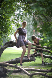 Дети в саду / Александровский сад в Москве для летних прогулок https://flic.kr/p/28oSoSX