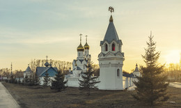 Утренний свет / Храмовый комплекс во имя архистратига Михаила в Новосибирске
