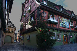 Дом в котором живет... / Предрождественская улочка в одном из городков Германии