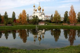 В парке Преображенский / Парк преображенский у храма Преображенский.