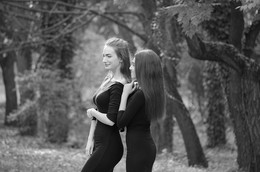 Линии и формы / Линии и формы[img]https://b.radikal.ru/b41/1810/f8/93afac0261a9.jpg[/img]

[img]https://d.radikal.ru/d27/1810/dd/0675e578dd17.jpg[/img]

Ещё два варианта
