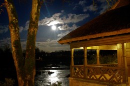ночь / луна в реке