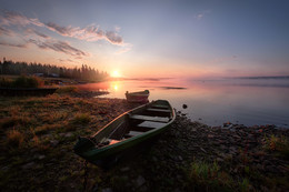 Рассвет над озером / Челябинская область, озеро Зюраткуль