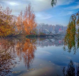 конец октября..раннее утро.. / Украина,Винница.Озеро в микрорайоне &quot; Вишенька&quot;.Раннее утро 30.10.2018.Синяя дымка.