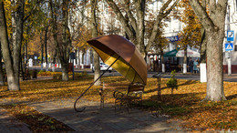 Осенняя грусть... / Полоцк , осень сквер на Франциска Скорины.