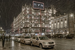 ночное такси / ноябрьским вечером в Москве