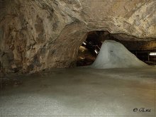 В Ледяной пещере Зима. / Словакия, пещеры.