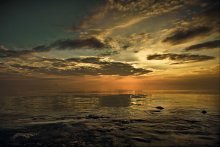 Приазовские закаты-II / Бердянский залив накануне заката