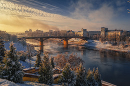 Морозным утром / Морозным утром (вид на Кировский мост в Витебске)