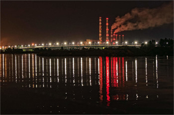 Южный мост / Вечерний мрак усиливает красоту моста и скрывает его изъяны