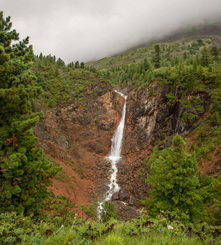 Горный водопад... / Бурятия. Долина Шумак. Июль 2018 год.