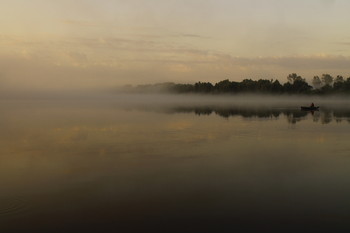 Восход на реке Оке в Касимове (Рязанская область) / Раннее утро на Оке в Касимове! Нежно розовая река в молочном рассеивающимся тумане!