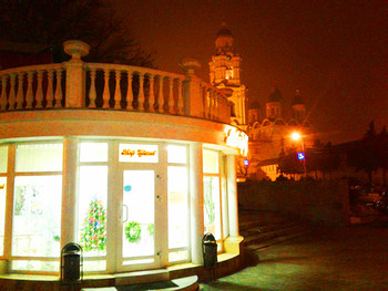 НОЧНАЯ АСТРАХАНЬ / Улицы ночного города.