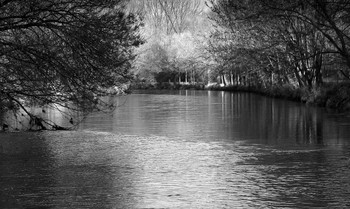 &nbsp; / Речка Аггер в декабре 2018 в районе Кёльна