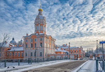 Александро-Невская лавра в Петербурге. / Второй Лаврский мост и Ризничная башня.