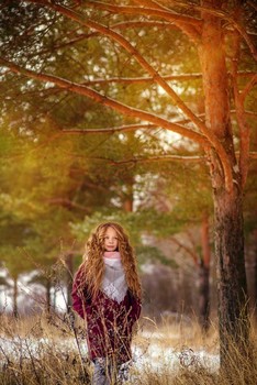 Ангелина в лесу / модель Ангелина Табакова
причёска Ирина Харитонова