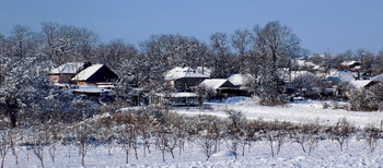 Зимушка зима... / Село в снегу...