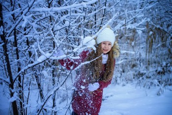 Снег повсюду / модель Юлиана Смирнова