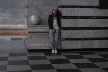 &nbsp; / в метро