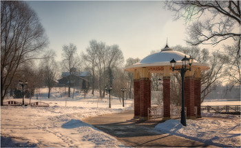 Морозный март / В Лошицком парке. Март 2011г.