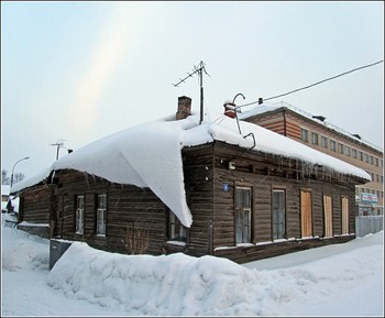 Много снега бывает / Провинциальный городок в Вологодской области... Тихий и очень уютный.