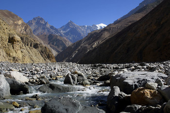 В ущелье Панда-Кхола / Непал. Гималаи. Нижний Мустанг