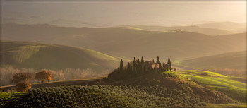 Утренний свет Бельведере / Знаменитая вилла Бельведере в Сан-Квирико д'Орча Тоскана