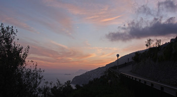 Закат в Конка деи Марини / Конка деи Марини, Амальфитанское побережье, Италия.