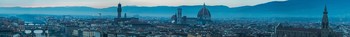 Синий час во Флоренции / Панорама из 12 фотографий сделана в синий час 07.01.2018 с площади Микеланджело во Флоренции.
